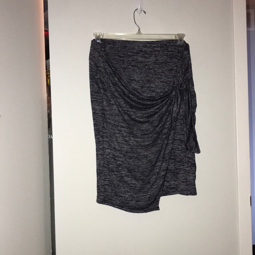 GAP skirt, knot detail